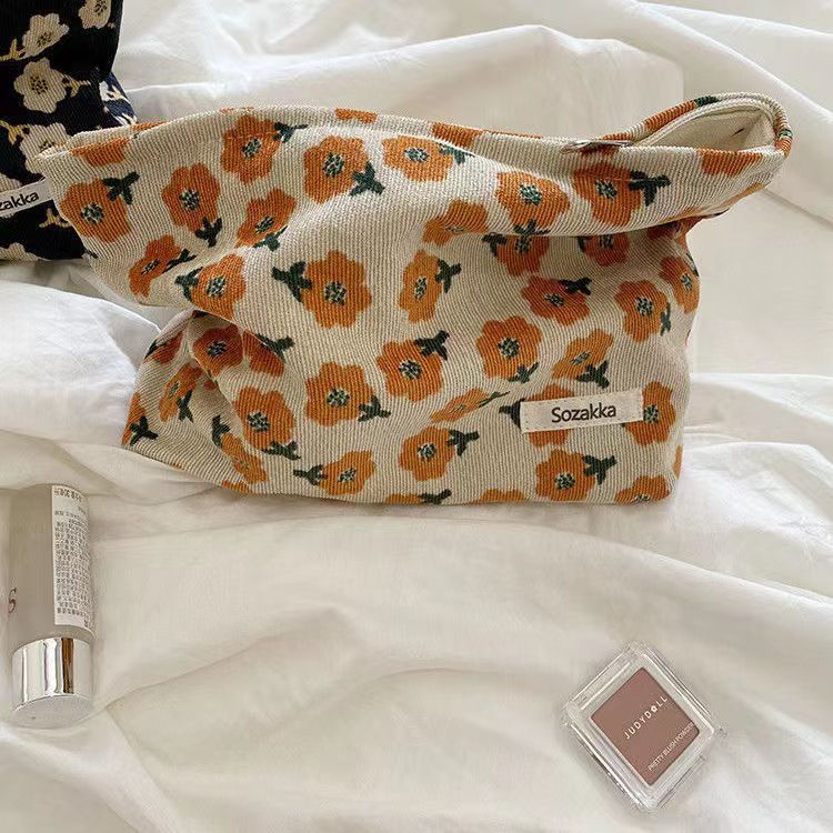 Large Capacity Cosmetic Bag